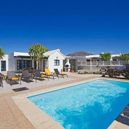 Oleander Villa